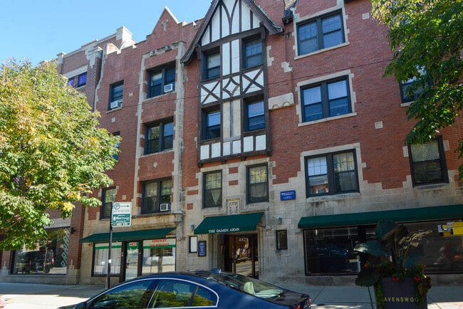 Building Photo - 4834 N Damen Ave