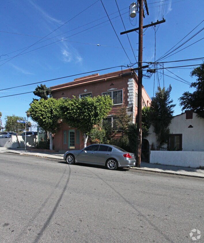 Building Photo - 1326 Virgil Pl