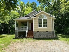 Building Photo - 302 Edward Ct