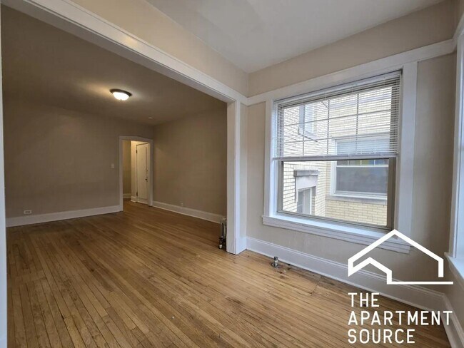 Foto del edificio - 552 Elmwood Ave