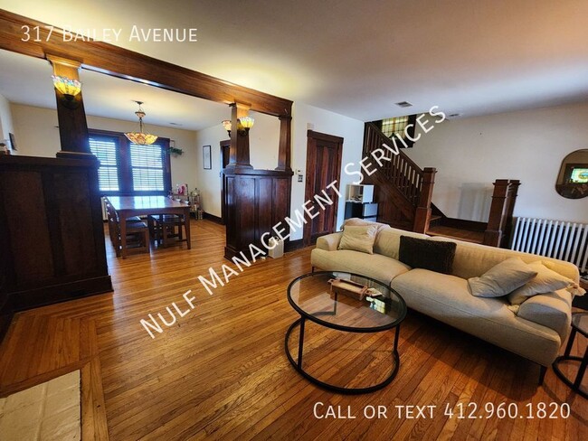 Building Photo - Charming 3 Bed, 2 Bath in Mount Washington