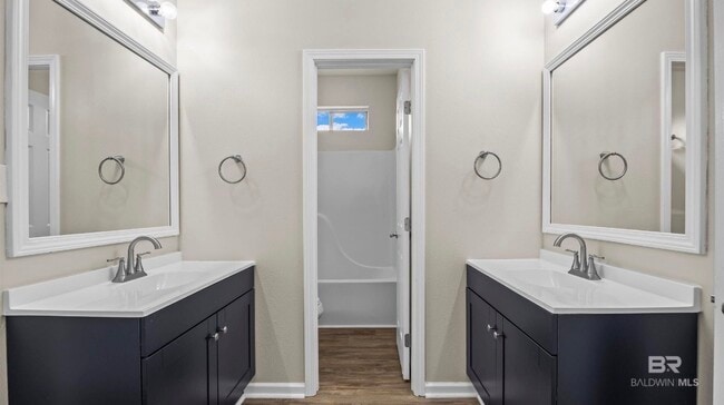 Foto del edificio - 525 W Rose Ave