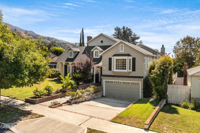 Primary Photo - 1034 E Cypress Ave
