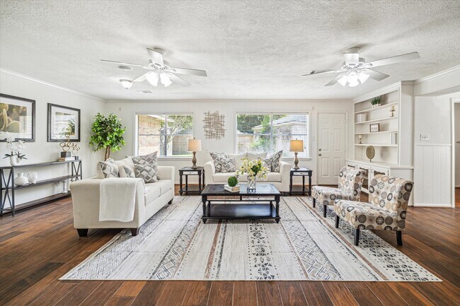 Building Photo - 5939 Rutherglenn Dr
