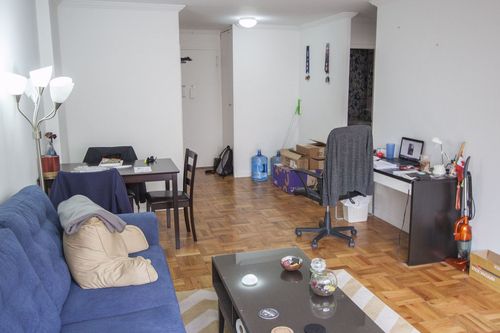 Foto del edificio - 325 E 23rd St