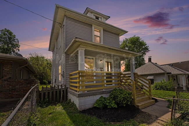 Photo - 1710 Lawn Avenue Apartments
