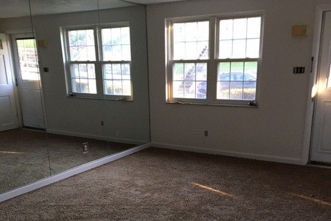 Living Room - 544 Craighead St