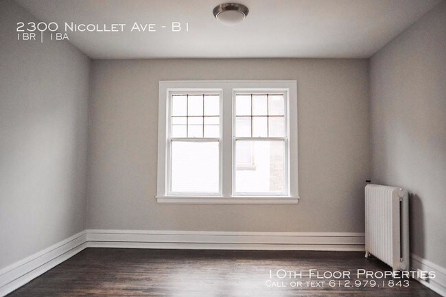Foto del edificio - One Bedroom Plus Den! Spacious Basement Unit!