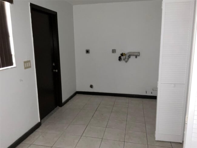 Foto del edificio - 429 NW 15th Ave