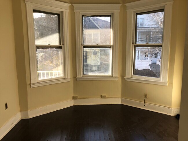 Building Photo - 29 Pardee Plz