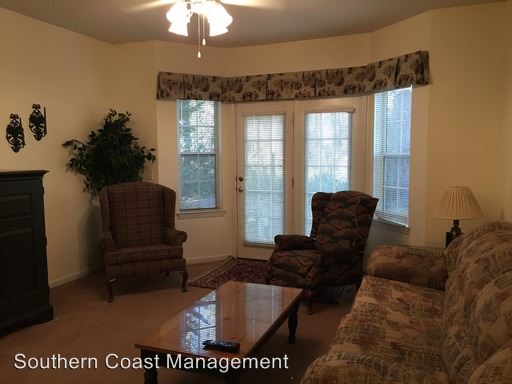 Building Photo - 4585 Girvan Dr