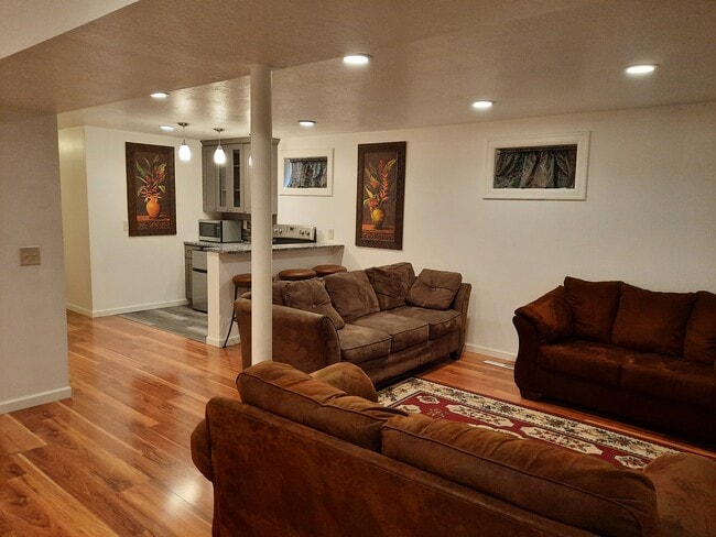 Building Photo - 1360 E 450 S