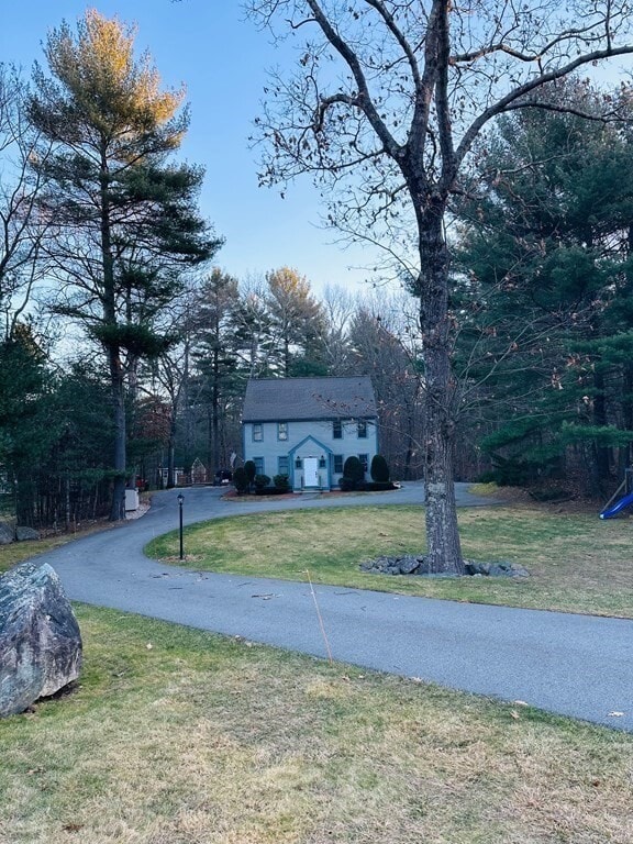 Building Photo - 9 Averill Rd