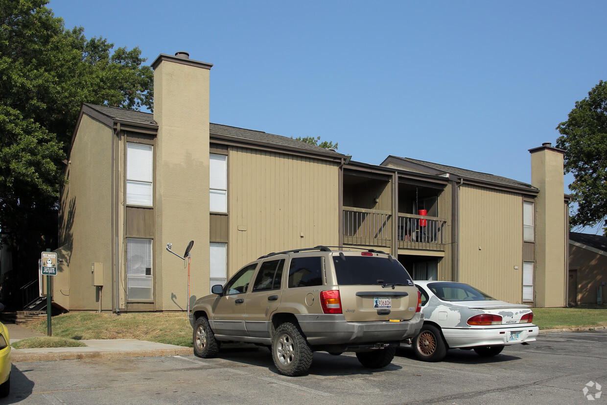 Building Photo - Midtown Flats