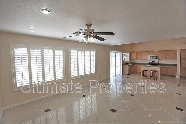 Foto del edificio - 20682 N 92nd Ln