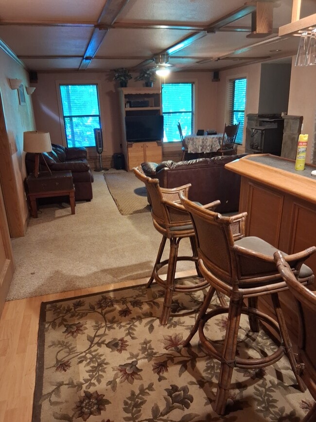 Building Photo - 8024 Cedar Dr