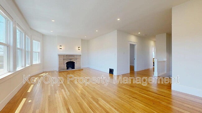 Photo - 1608 Balboa St Apartment
