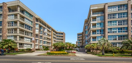 Building Photo - 515 Ocean Ave