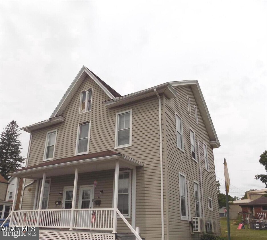 Primary Photo - 514 Pruner St