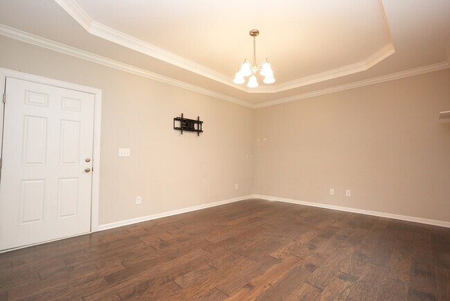 Foto del edificio - A charming house with 4 beds and 3.5 bath ...