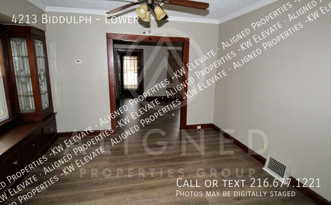 Foto del edificio - 4213 Biddulph-Lower