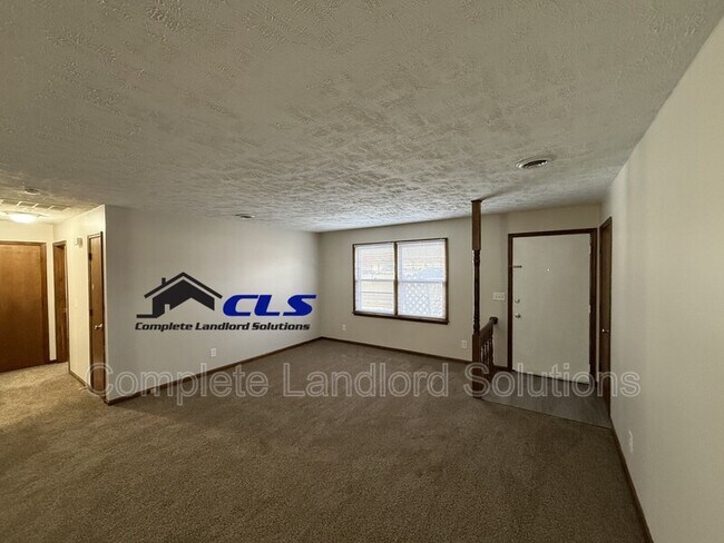 Foto del edificio - 1777 E Southern Manor Dr