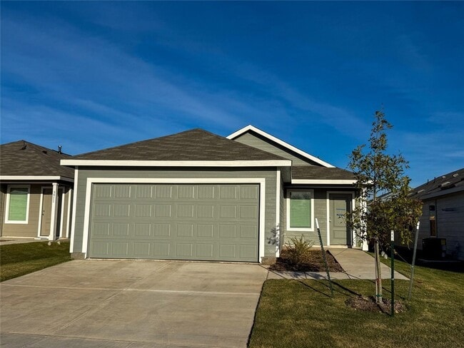 Building Photo - 3915 Selawik St