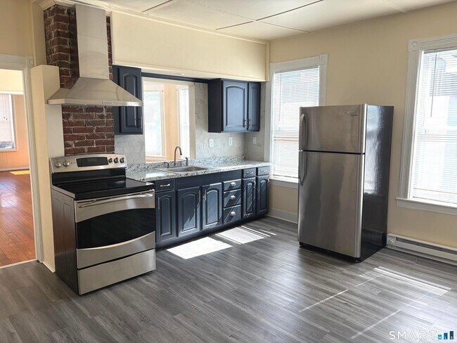 Foto del edificio - 137 Clifton St