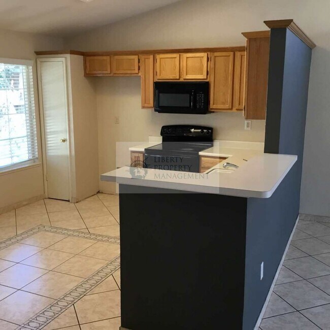 2413 Country Manor Dr, Riverbank, CA 95367 House Rental in Riverbank