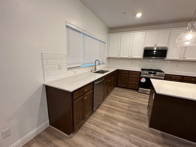 Building Photo - 6508 Shaver Dr