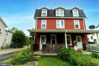 Building Photo - 383 Stewart Ave