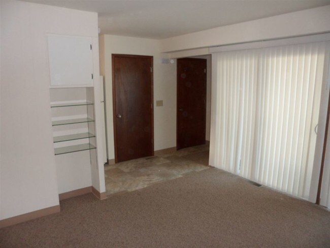 Foto del edificio - 1220 Talcott St