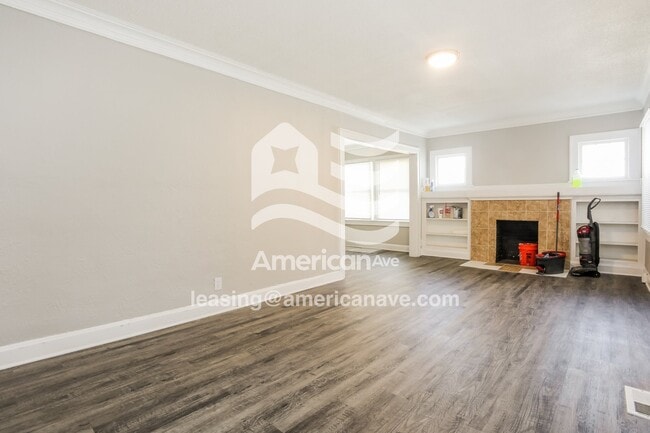 Foto del edificio - 1606 E 72nd St