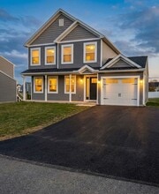 Building Photo - 206 Woodridge Dr