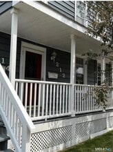 Building Photo - 212 W Main St