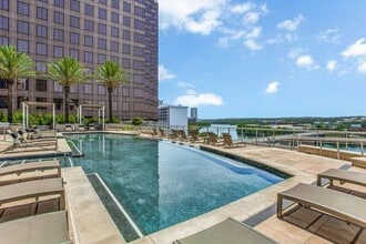 Building Photo - 102 Colorado St Building Photo - 102 Colorado St