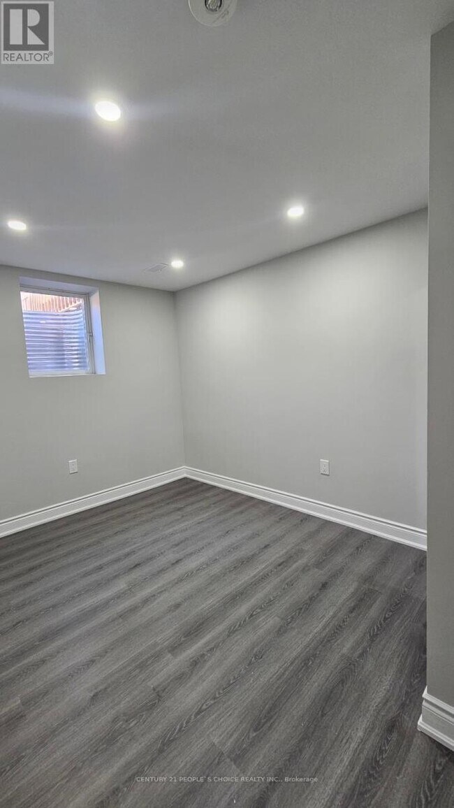 Building Photo - 37 Quinton Ridge