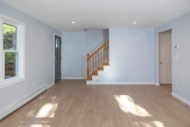 Foto del edificio - 122 Leedham St
