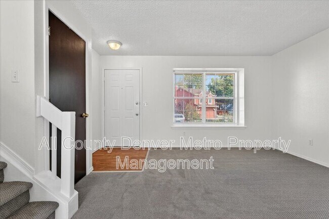 Foto del edificio - 306 Mulberry Cir