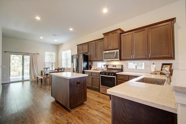 Building Photo - 12205 Cottage Promenade Ct