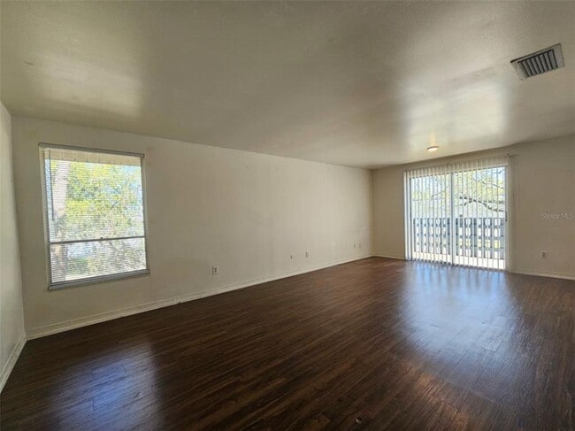 Foto del edificio - 7602 W Powhatan Ave