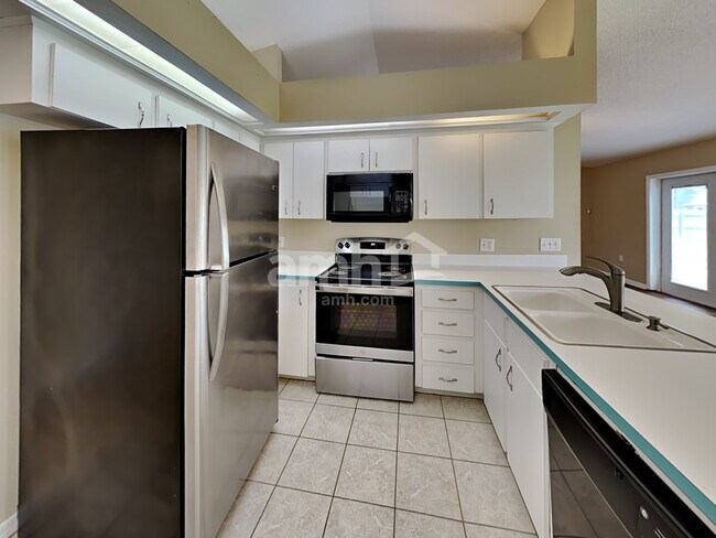 Foto del edificio - 837 Bryson Loop