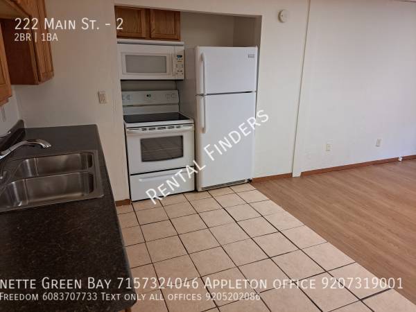 Primary Photo - 222 E Main St