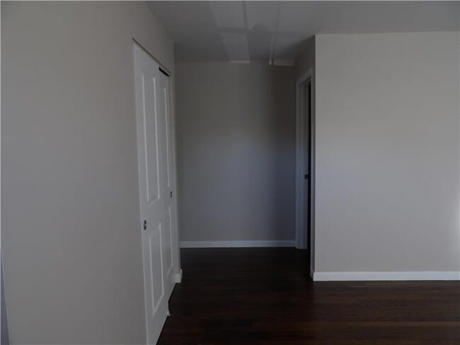 Foto del edificio - 122 Tracy Ln