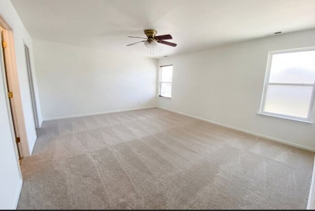 Building Photo - 104 S Ranney Way