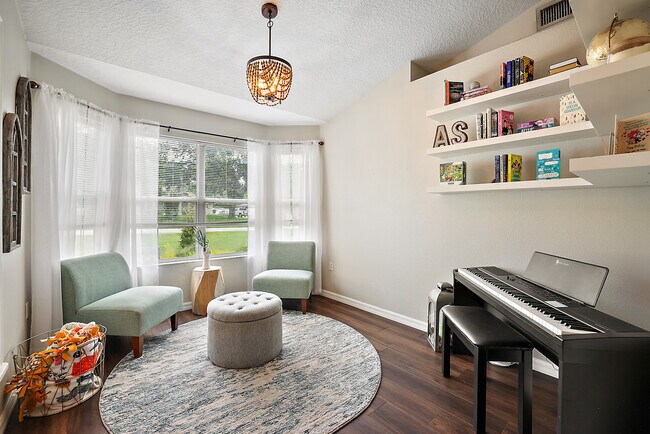 Foto del edificio - 13456 Oak Bend Dr