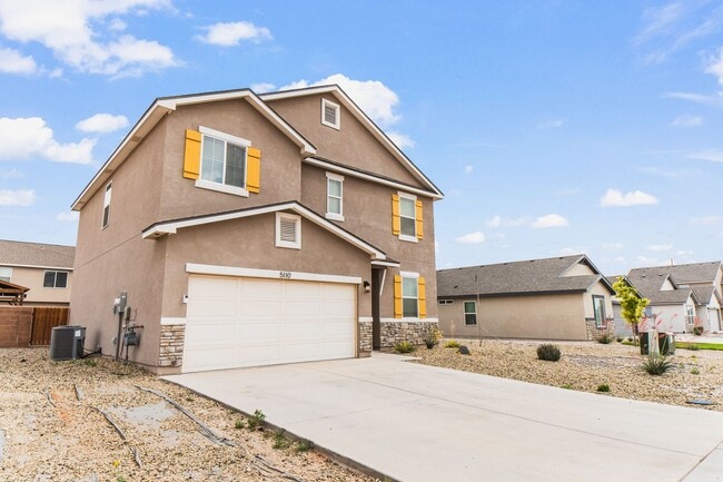 Building Photo - Fully Furnished 4 Bedroom, 2.5 Bathroom Home – Ideal for Traveling Professionals & Extended Stay ...
