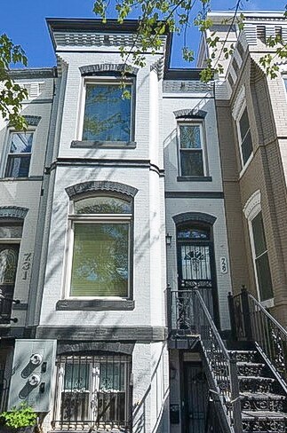 Primary Photo - 729 6th St NE