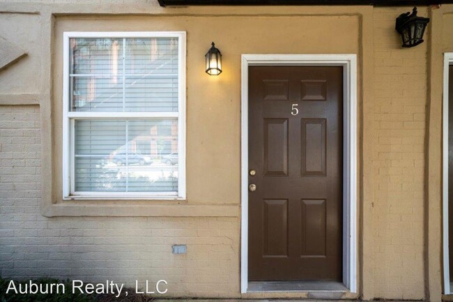 Foto del edificio - 2 br, 2 bath House - Brown Villas 375 Gene...