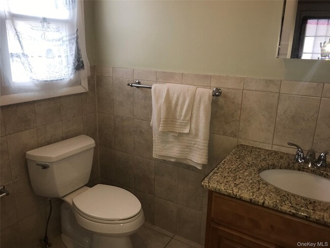 Building Photo - 40 Central Ave